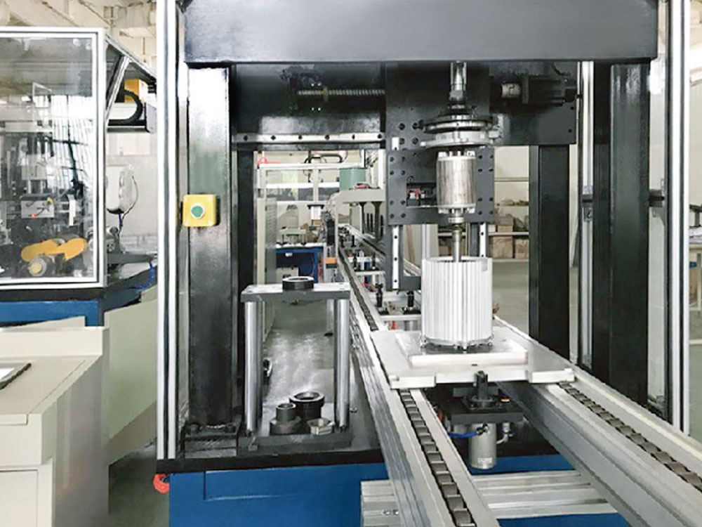 HC-01C定（dìng）轉子合裝機